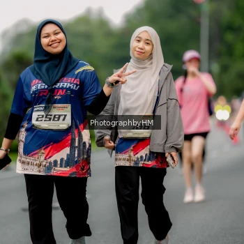 Runner Photo 3800120
