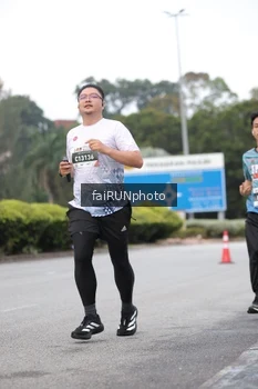 Runner Photo 3800124