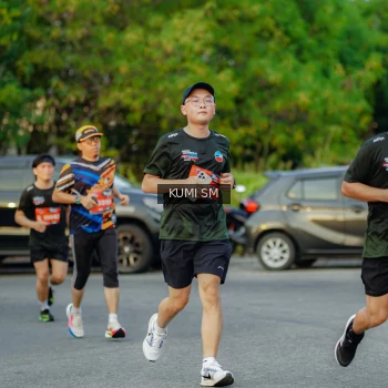 Runner Photo 3800126