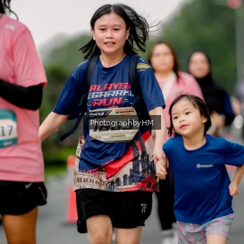 Runner Photo 3800154