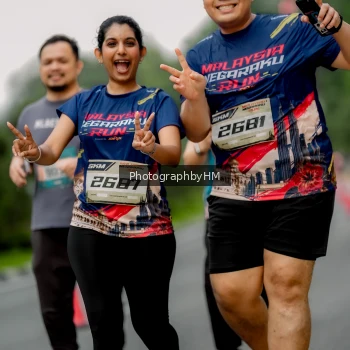 Runner Photo 3800240