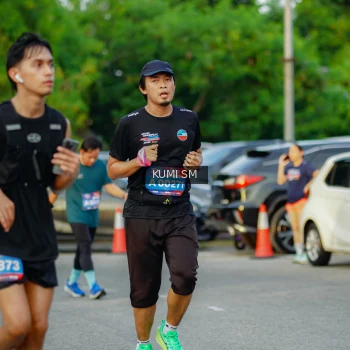 Runner Photo 3800282