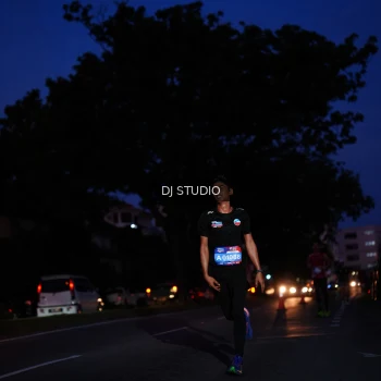 Runner Photo 3800302