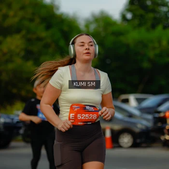 Runner Photo 3800309