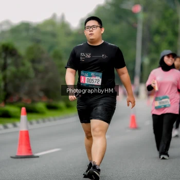 Runner Photo 3800312