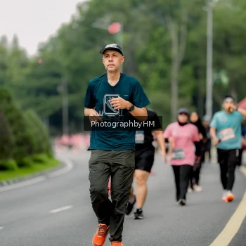 Runner Photo 3800313