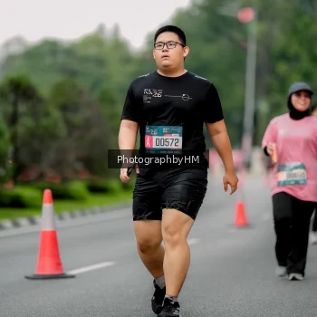 Runner Photo 3800320
