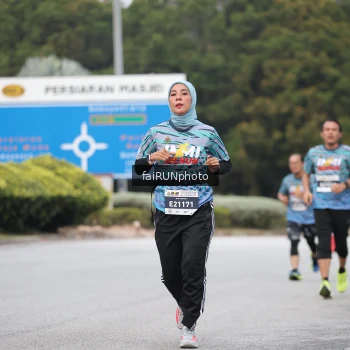 Runner Photo 3800330