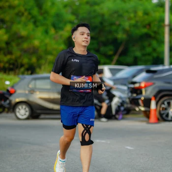 Runner Photo 3800385
