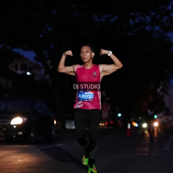 Runner Photo 3800405