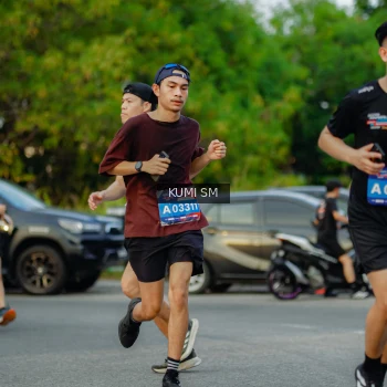 Runner Photo 3800409
