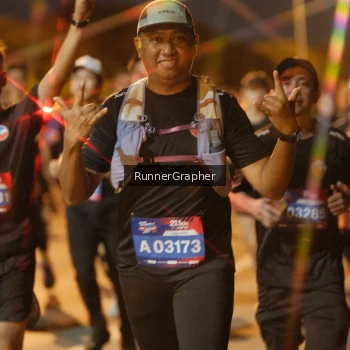 Runner Photo 3800455