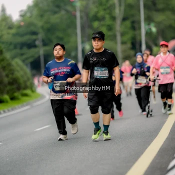 Runner Photo 3800496