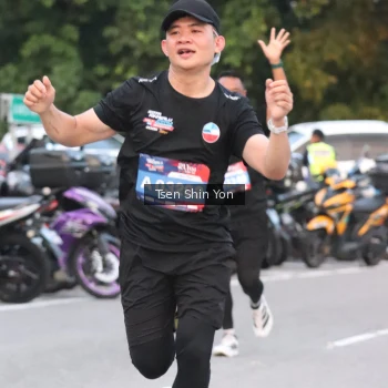 Runner Photo 3800522