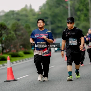 Runner Photo 3800530