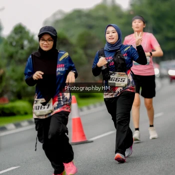 Runner Photo 3800562