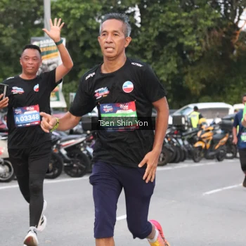 Runner Photo 3800574