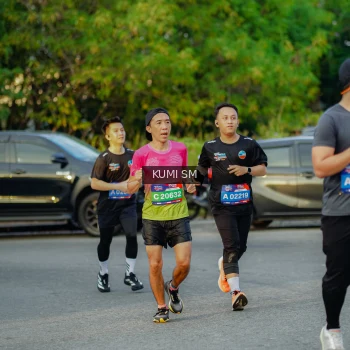Runner Photo 3800608