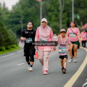Runner Photo 3800615