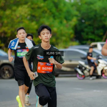 Runner Photo 3800648