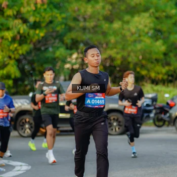 Runner Photo 3800649