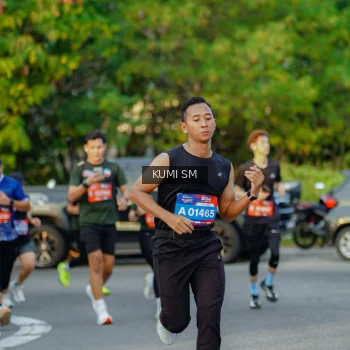 Runner Photo 3800650