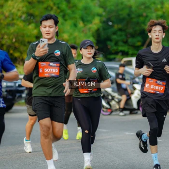Runner Photo 3800657