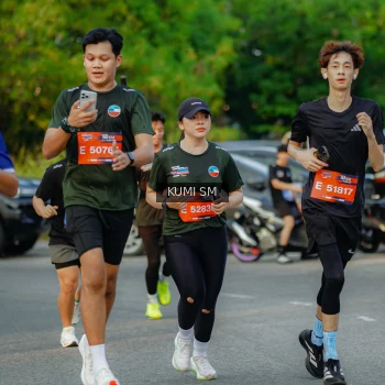 Runner Photo 3800670