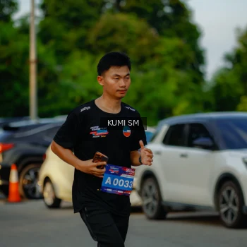 Runner Photo 3800682