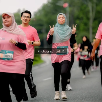 Runner Photo 3800705