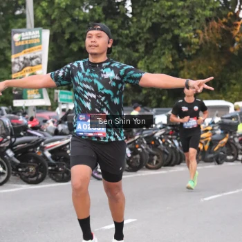 Runner Photo 3800717