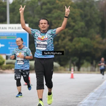 Runner Photo 3800768