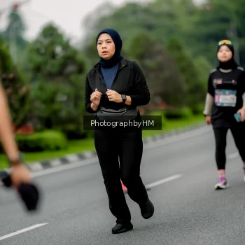 Runner Photo 3800800