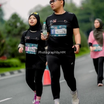 Runner Photo 3800834