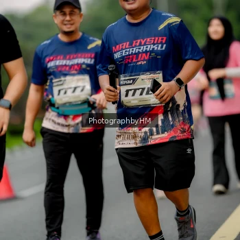 Runner Photo 3800950
