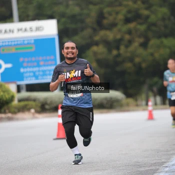 Runner Photo 3800953
