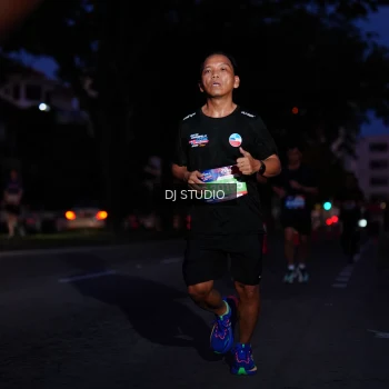 Runner Photo 3800960