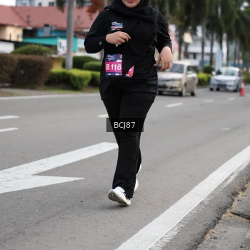 Runner Photo 3800990
