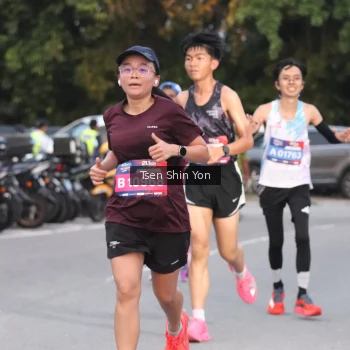 Runner Photo 3800999