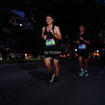 Runner Photo 3801039