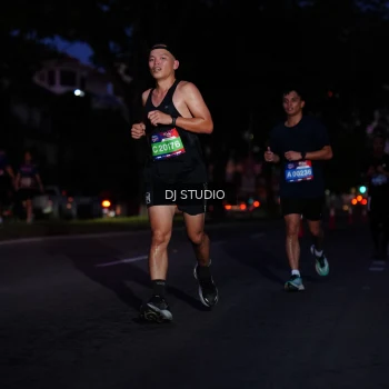 Runner Photo 3801053