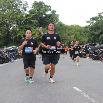 Runner Photo 3801061