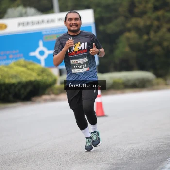 Runner Photo 3801081