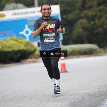Runner Photo 3801102