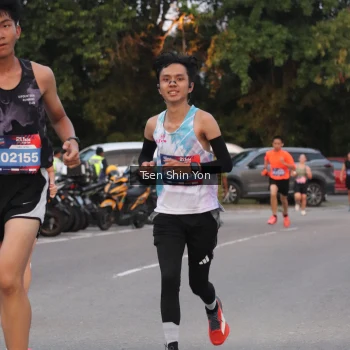 Runner Photo 3801139