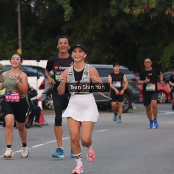 Runner Photo 3801210