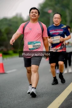 Runner Photo 3801252