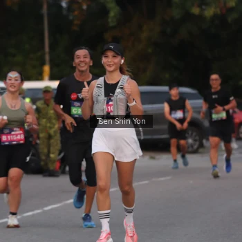 Runner Photo 3801255