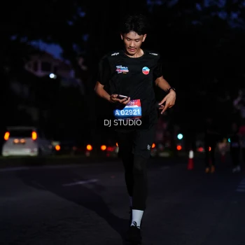 Runner Photo 3801265