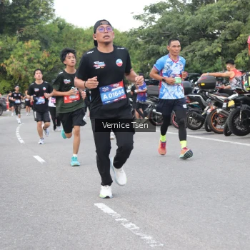 Runner Photo 3801267